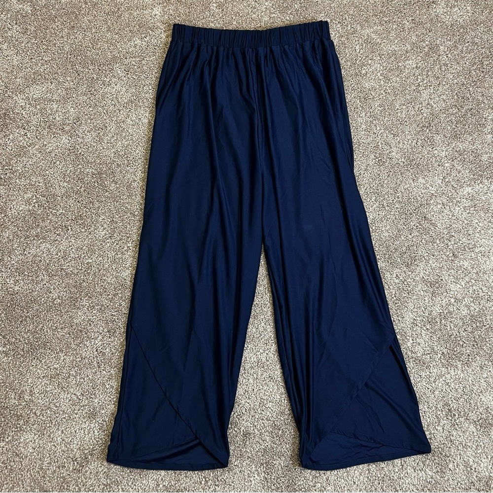 La Mer Luxe Women’s Pants Blue Size‎ Small Wide Legged Pants Stretch Flowey